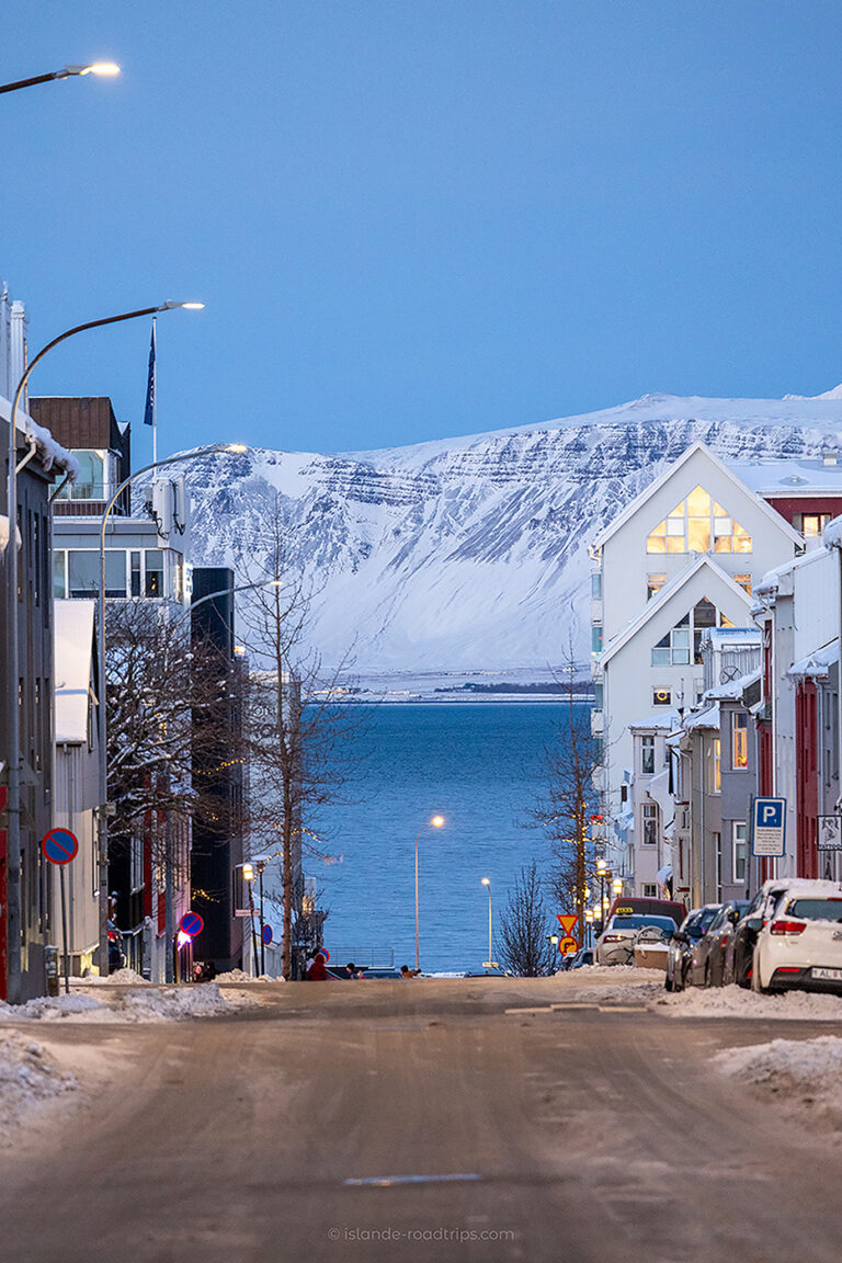 Vue sur fjord Reykjavik
